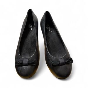 Vionic Lydia Black Leather Ballet Flats Orthotic Arch Support Bow Comfort Size 8